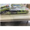 Image 5 : 2 NEW KIDS RUG PLAYMATS. 26" X 43" AND NEW IDIY CRAYONS. 24 KITS. 12 COLORS