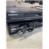 Image 3 : 2 DVD PLAYERS AND BOX OF ASSORTED DVD MOVIES