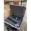 Image 5 : 3 LOCKING BRIEFCASES, AND METAL BRIEFCASE