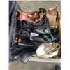 Image 2 : 3 BOXES OF ASSORTED SHOES AND SLIPPERS