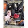 Image 3 : 3 BOXES OF ASSORTED SHOES AND SLIPPERS