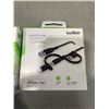 Image 3 : BELKIN BOOSTCHARGE PRO UNIVERSAL EASY ALIGN WIRELESS CHARGIN PAD 15W, BELKIN SOUNDFORM CLEAR FIT OPE