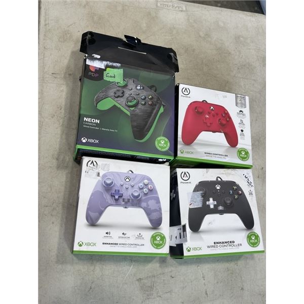 4 XBOX CONTROLLERS