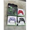 Image 1 : 4 XBOX CONTROLLERS