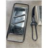 Image 3 : 3 HENCKEL KNIVES AND INOX GRATER