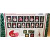 Image 2 : CHRISTMAS IN A BOX 112 PC ORNAMENT SET
