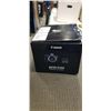 Image 1 : CANON EOS R100 RF-S 18-45MM CAMERA WITH BATTERY AND CHARGER (DOES SAY SET THE LENS TO THE SHOOTING P
