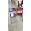 Image 1 : PAIR OF 1 DRAWER SIDE TABLES
