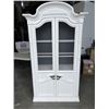 Image 1 : WHITE FARMHOUSE STYLE STORAGE CABINET - MISSING GLASS SHELVES