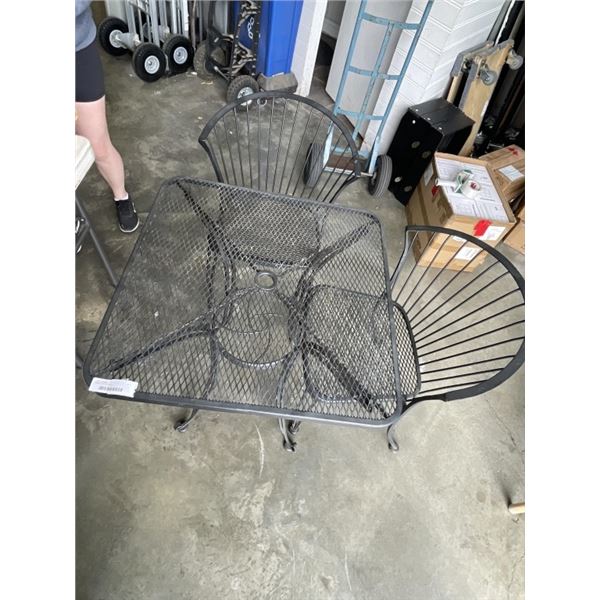 METAL BISTRO TABLE