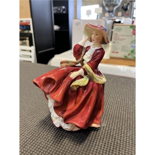 ROYAL DOULTON "TOP O' THE HILL" FIGURINE