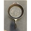 Image 5 : CAST IRON PAN AND ANTIQUE BRASS CAKE POT