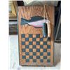Image 2 : Wooden Fish Wall Mount Checkerboard