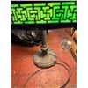 Image 3 : Leaded Glass Table Lamp with Decorative Base