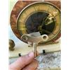 Image 4 : Vintage Art Deco Marble Mantel Clock With Bronze Peacock Figures