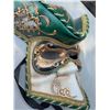 Image 2 : Venezia Hand Painted Italian Masquerade Mask
