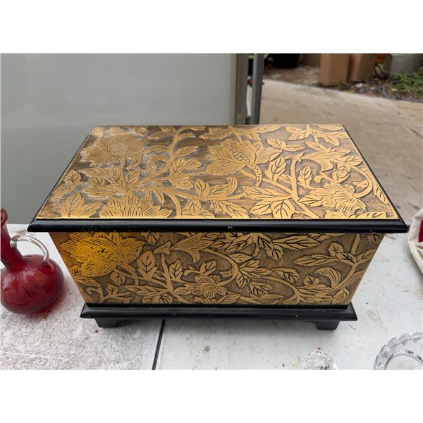 Vintage Handcrafted Gold and Black Floral Jewelry Box