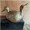 Image 1 : Large Brass Double-Headed Duck Planter 20 in x 14 in