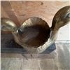 Image 3 : Large Brass Double-Headed Duck Planter 20 in x 14 in