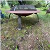 Image 4 : Round Metal Outdoor Fire Pit with Protective Screen