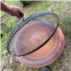 Image 7 : Round Metal Outdoor Fire Pit with Protective Screen