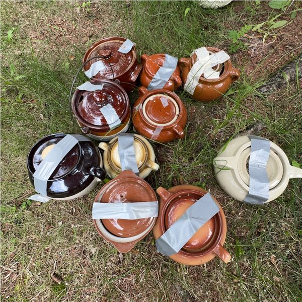 Vintage Ceramic Bean Pots Collection - Assorted Sizes & Colours
