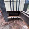Image 3 : Art Deco Guelph Stove Co. Cast Iron Enamel Wood Stove