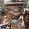Image 11 : Large Assorted Outdoor Decorative Stones, Planters, and Garden Decor