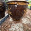 Image 15 : Large Assorted Outdoor Decorative Stones, Planters, and Garden Decor