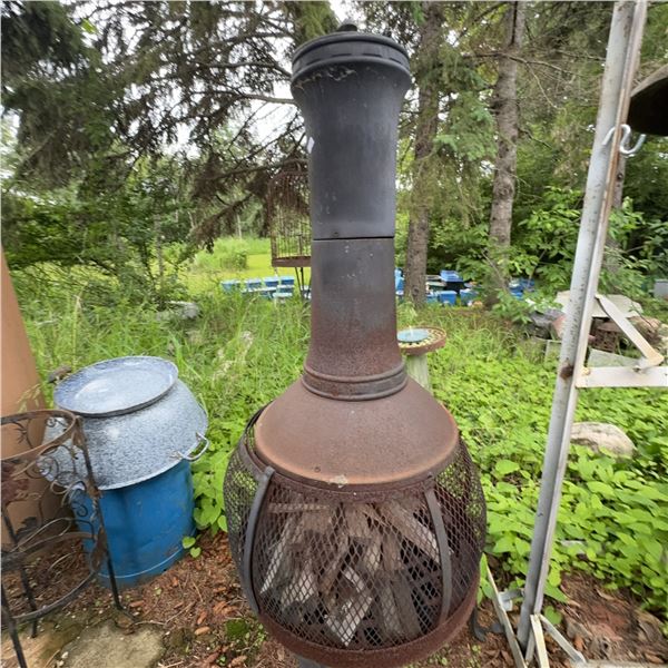 Outdoor Metal Mesh Wood-Burning Chiminea Heater
