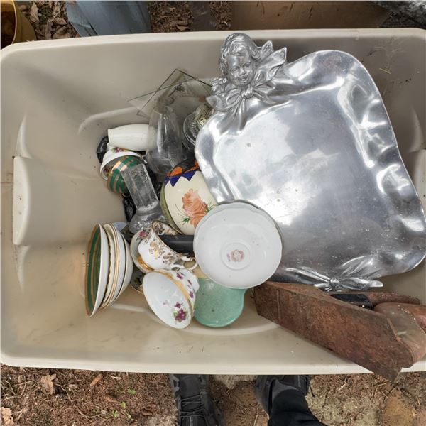 Lot: Vintage Ceramics, Metal Tray, Rusty Hand Plane