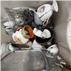 Image 3 : Lot: Vintage Ceramics, Metal Tray, Rusty Hand Plane
