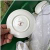 Image 4 : Lot: Tea Cups, Saucers, Bone China and Decorative Dishes