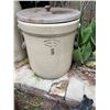 Image 2 : Medalta Potteries 5 Gallon Stoneware Crock with Lid