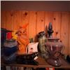 Image 1 : Eclectic Vintage Ceramic and Book Shelf Lot