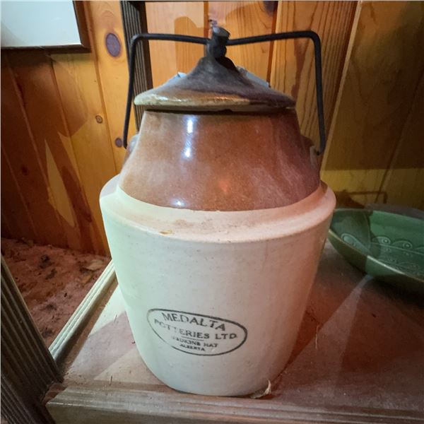 Medalta Potteries Ltd Ceramic Crock With Lid & Handle