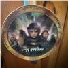 Image 11 : Lord of the Rings Collector Plate Set with Sword Wall Display