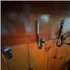 Image 3 : Wall-Mounted Wood Shelf With 6 Forged Metal Coat Hooks