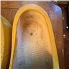 Image 3 : Dutch Wooden Clogs Painted Yellow, Size 29 (44-45)