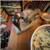 Image 12 : Eclectic Collection: Ceramics, Figurines, Minerals, Decor and Photos