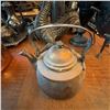 Image 4 : Antique Brass Kettle with Swing Handle and Patina
