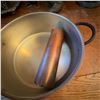 Image 2 : Vintage Copper Cookware and Decorative Copper Chargers