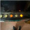 Image 2 : Vintage Video Poker Arcade Machine Cabinet