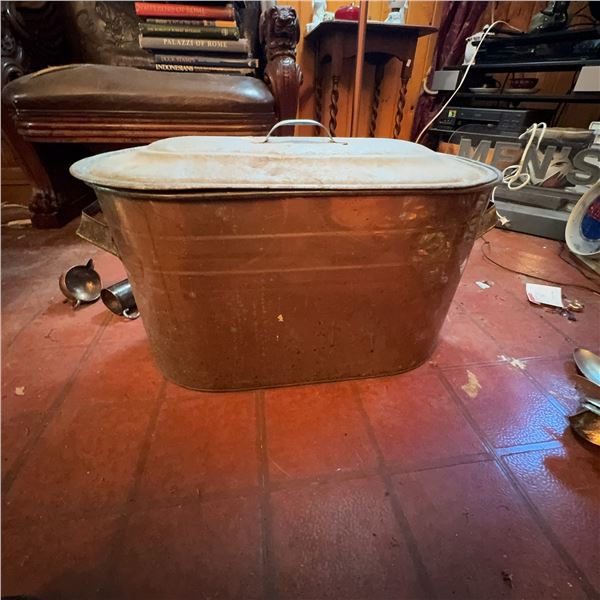 Vintage Large Oval Metal Washtub with Lid