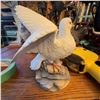Image 1 : Chadwick White Dove Figurine by Sadek 6400