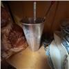 Image 3 : Vintage Ceramic, Metal, and Porcelain Kitchenware Lot
