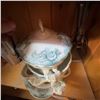 Image 4 : Vintage Ceramic, Metal, and Porcelain Kitchenware Lot