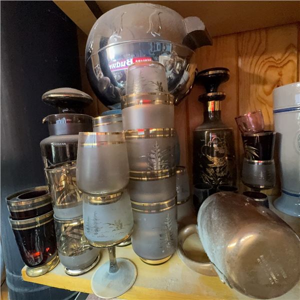 Vintage Barware and Collectibles Lot: Glasses, Steins, Pitchers