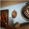 Image 5 : Vintage Kitchenware and Wall Art