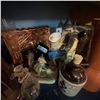 Image 8 : Kitchen and Decorative Items Lot